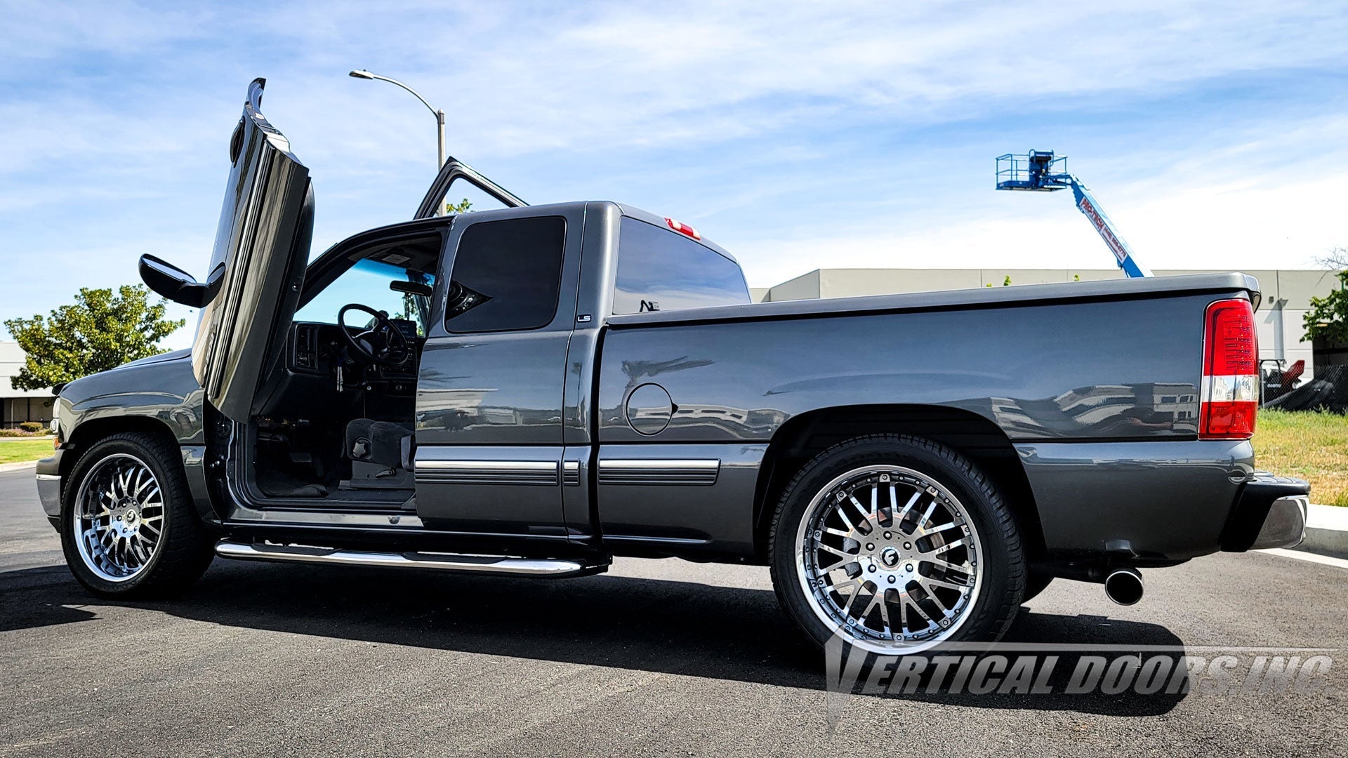 Vertical doors kit compatible Chevrolet Silverado 1999-2006